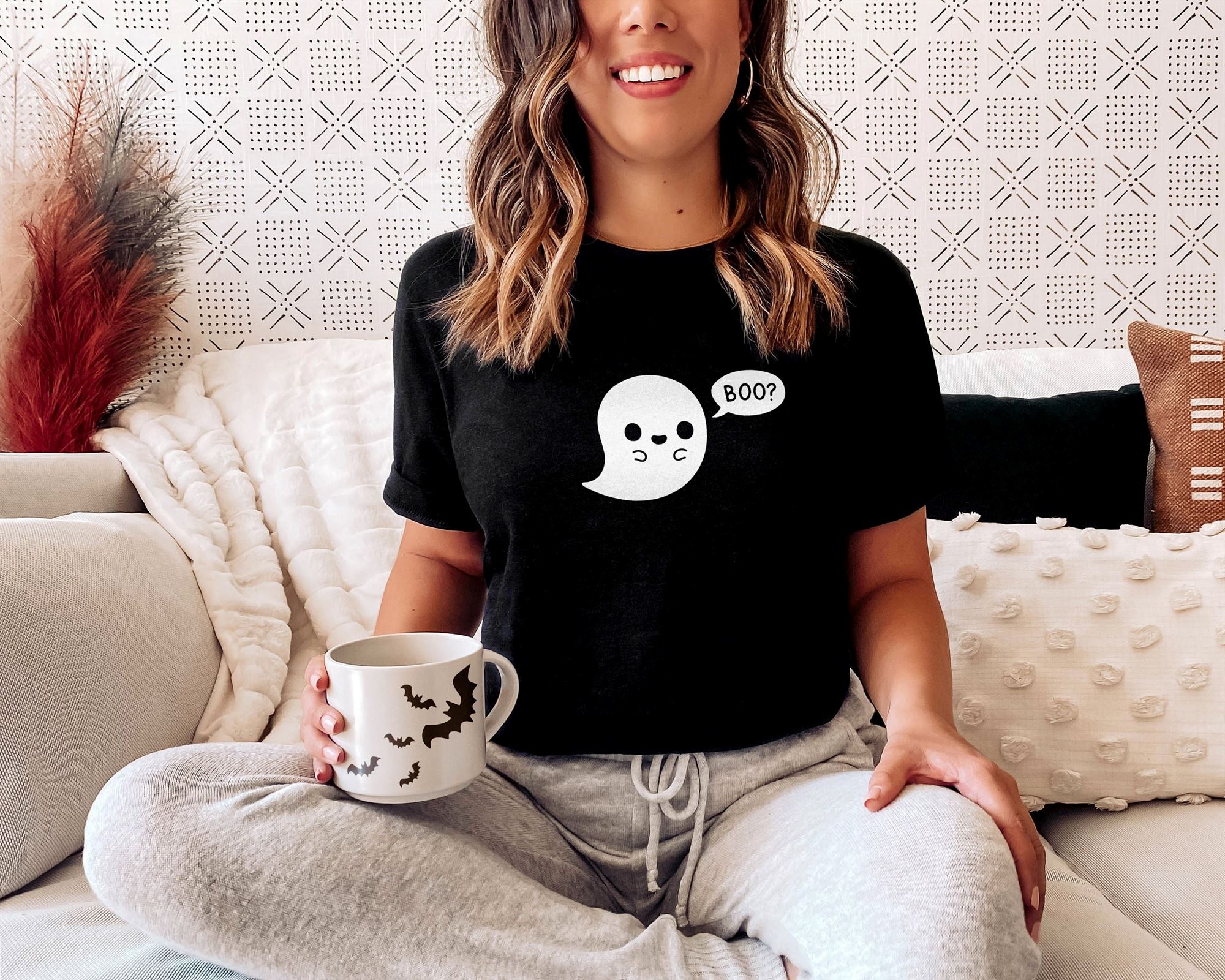 Cute Ghost Halloween T-shirt Glow In The Dark Spooky Graphic Tee