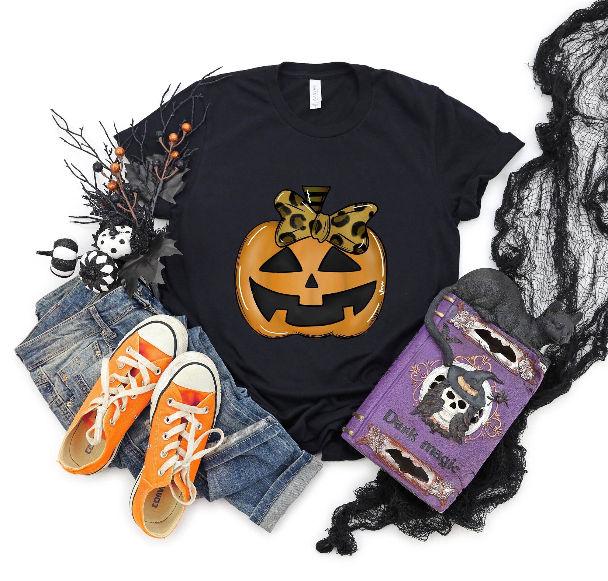Halloween Pumpkin Face T-shirt Spooky Party Graphic Tee Holiday Gift Women