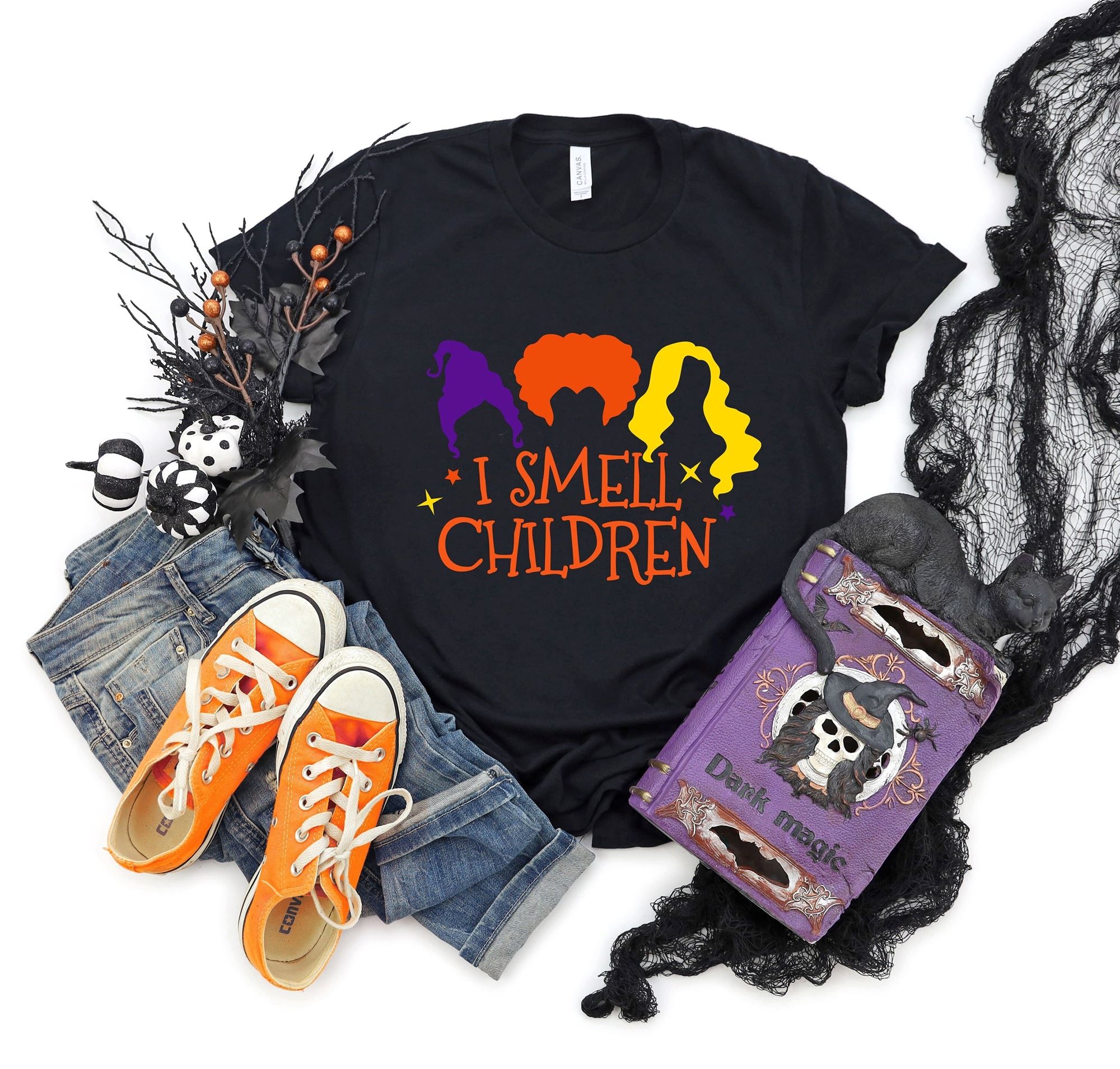 I Smell Children Halloween T-shirt Sanderson Sisters Hocus Pocus Funny Shirt