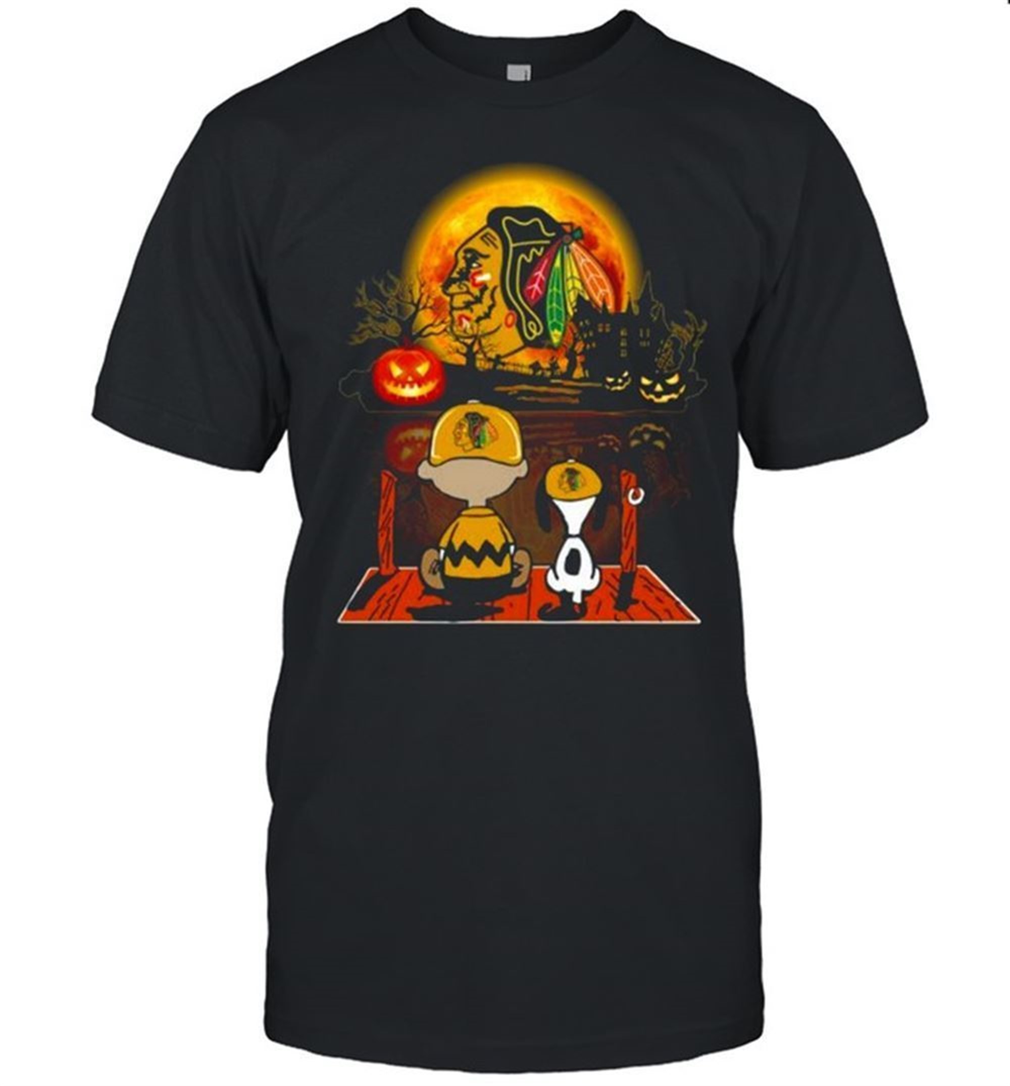Snoopy And Charlie Brown Pumpkin Chicago Blackhawks Halloween Moon Shirt